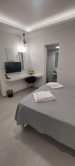 V&n Santorini Holiday home Fira (Santorini)