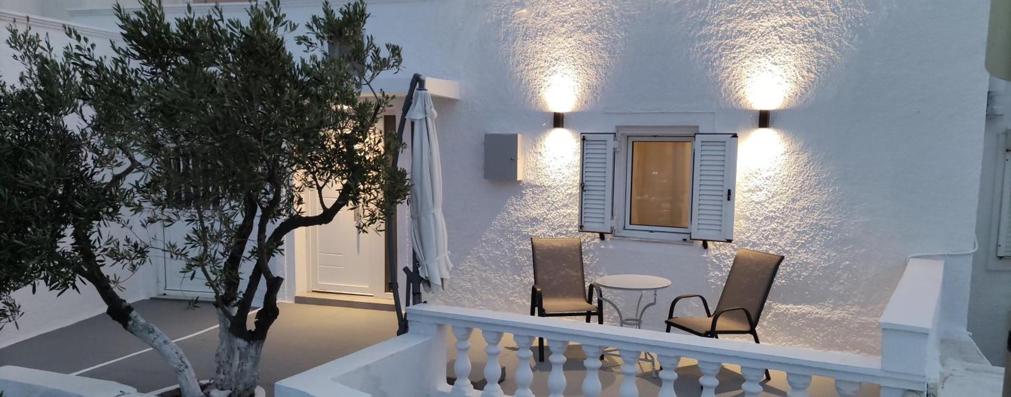 V&n Santorini Ferienhaus Fira (Santorini)